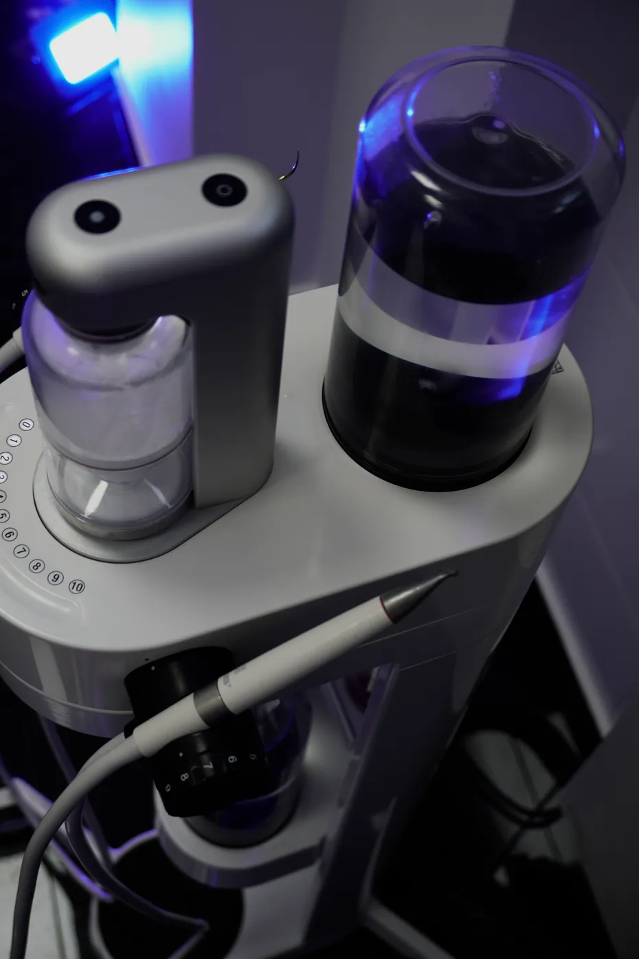 Клініка Diamond Dental Clinic